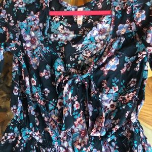 Beautiful Floral Romper!
